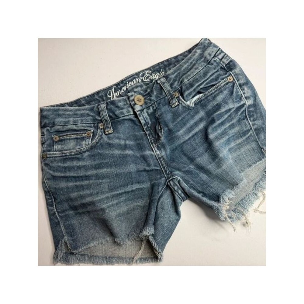 American Eagle “Live Your Life” Denim Shorts – Size 0